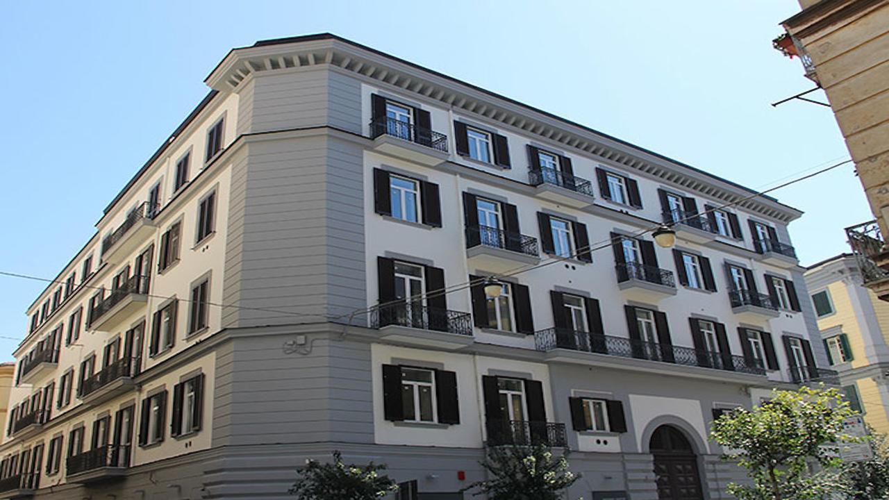 נאפולי Duomo Regina Apartments מראה חיצוני תמונה