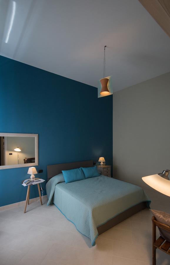 נאפולי Duomo Regina Apartments מראה חיצוני תמונה