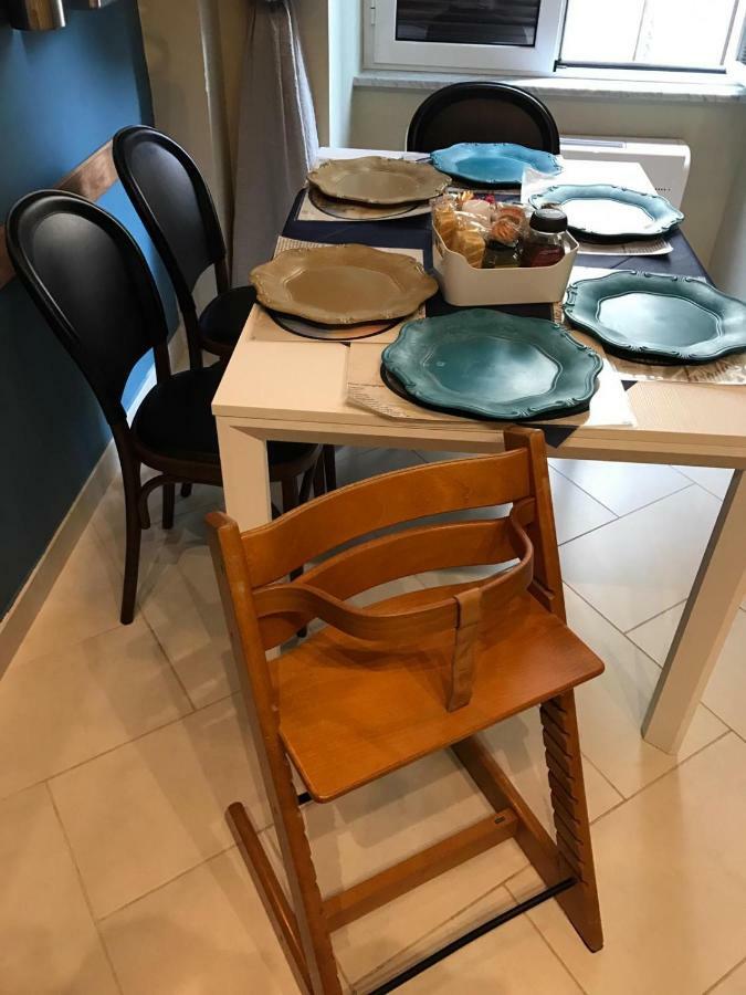 נאפולי Duomo Regina Apartments מראה חיצוני תמונה